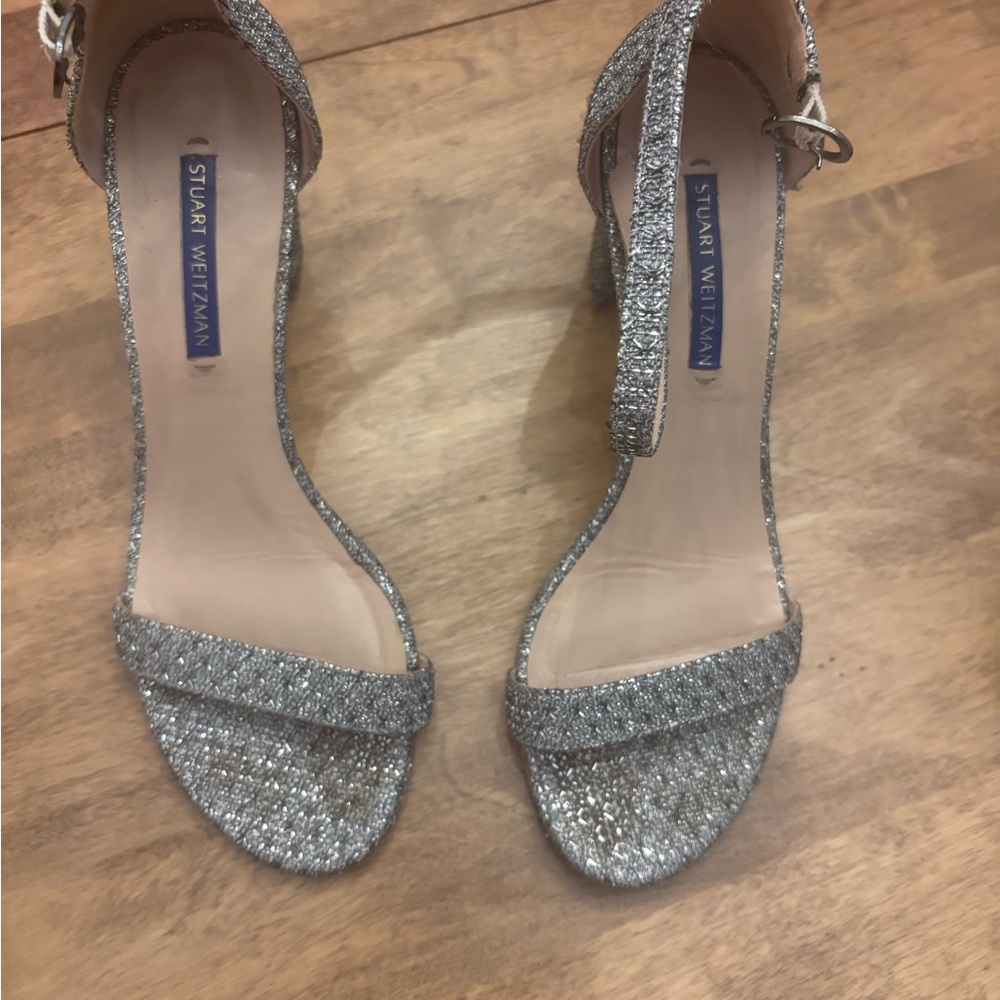 Stuart Weitzman classic block silver shimmer sandals. Size 37.5